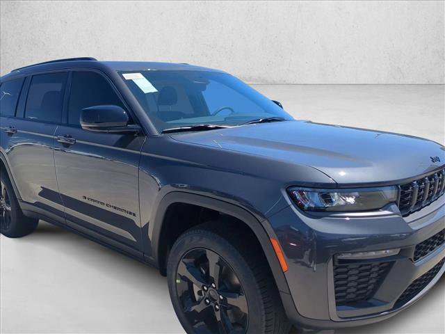 New 2026 Jeep Grand Cherokee L Limited w/ Limited Altitude Package AWD/4WD image 7