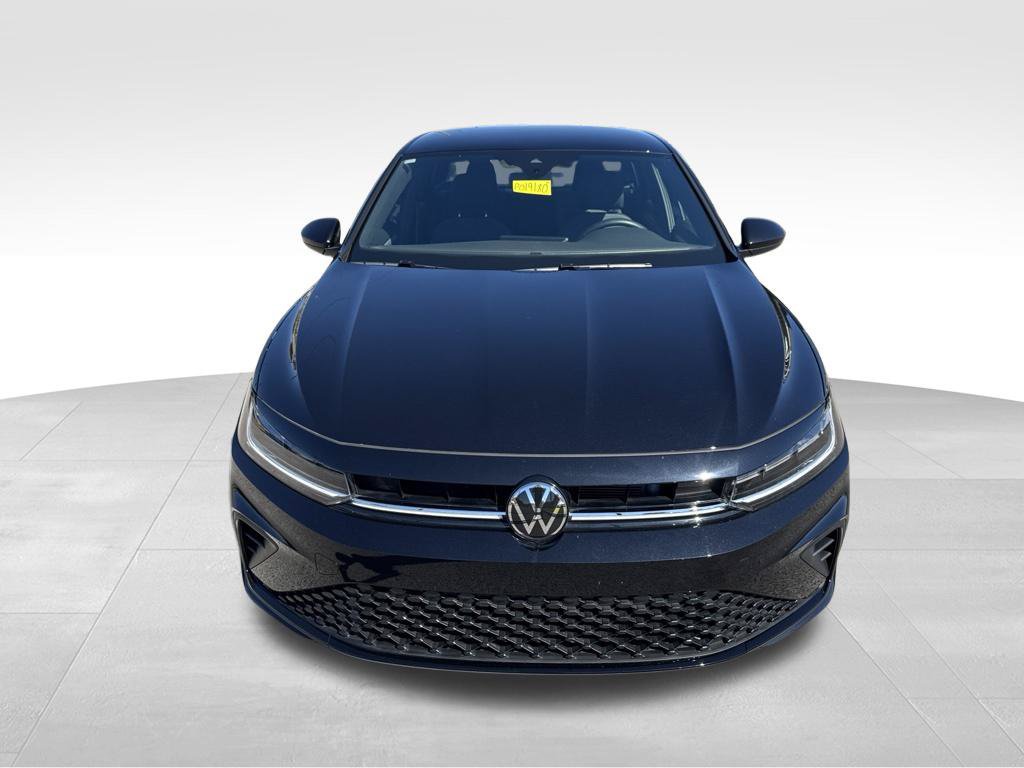 Used 2026 Volkswagen Jetta Sport FWD image 3