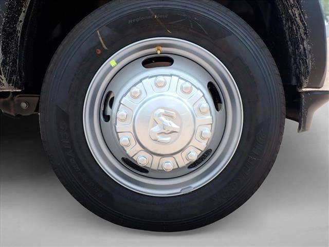 New 2026 RAM 5500 Tradesman w/ Chrome Appearance Group AWD/4WD image 7