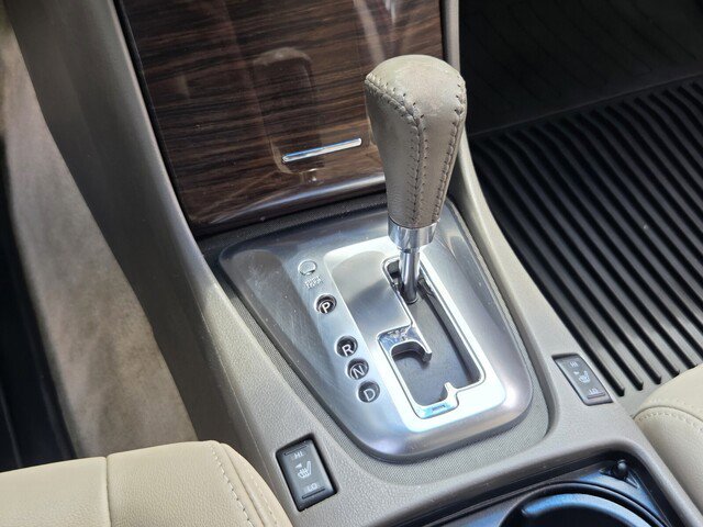 Used 2012 Nissan Altima 3.5 SR w/ Sport Pkg FWD image 11