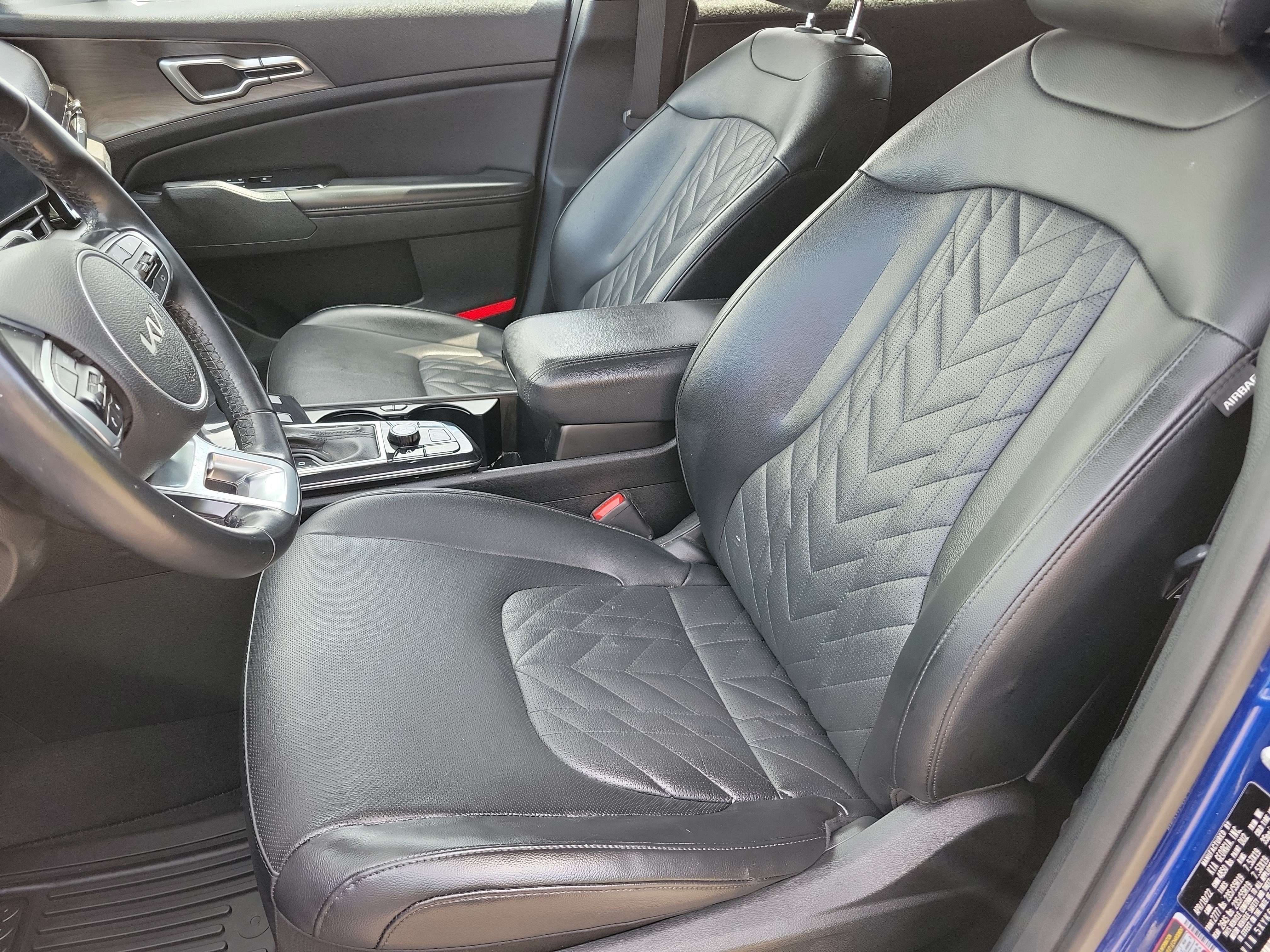 Used 2023 Kia Sportage X-Line w/ X-Line Premium Package AWD/4WD image 4