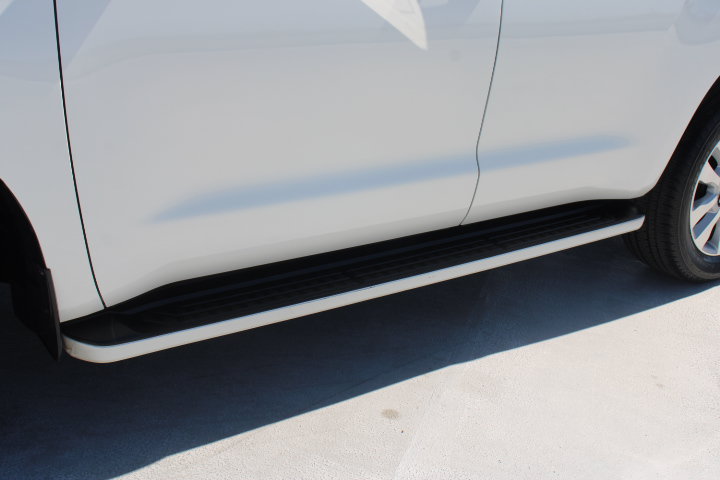 Used 2017 Toyota Sequoia Platinum RWD image 11
