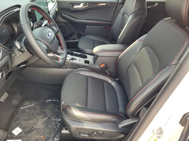 New 2026 Ford Escape ST-Line w/ Tech Pack #1 FWD image 8