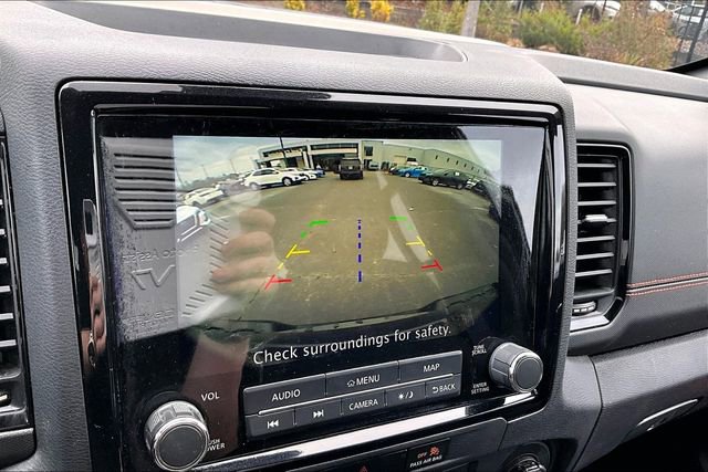 Used 2023 Nissan Frontier PRO-4X w/ Technology Package image 11