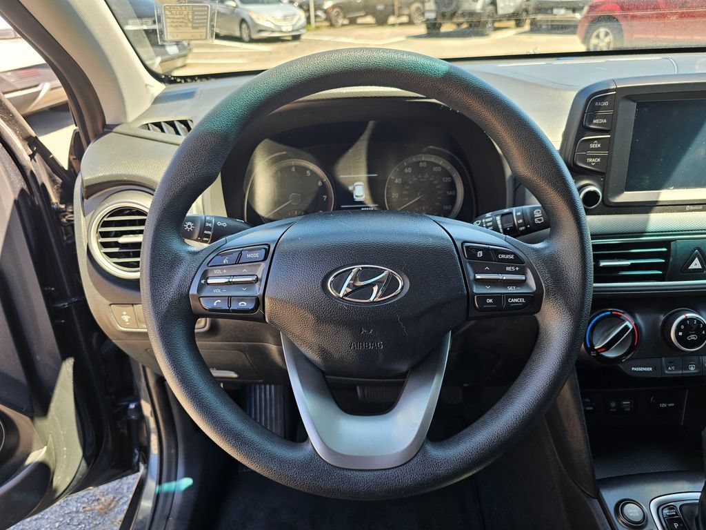 Used 2018 Hyundai Kona SE AWD/4WD image 23