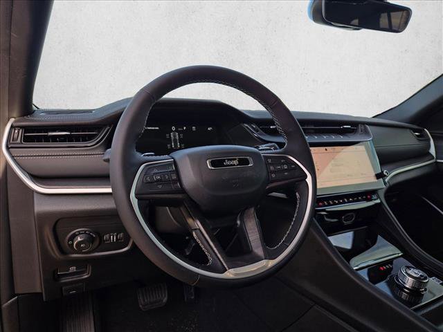 New 2026 Jeep Grand Cherokee Limited image 3