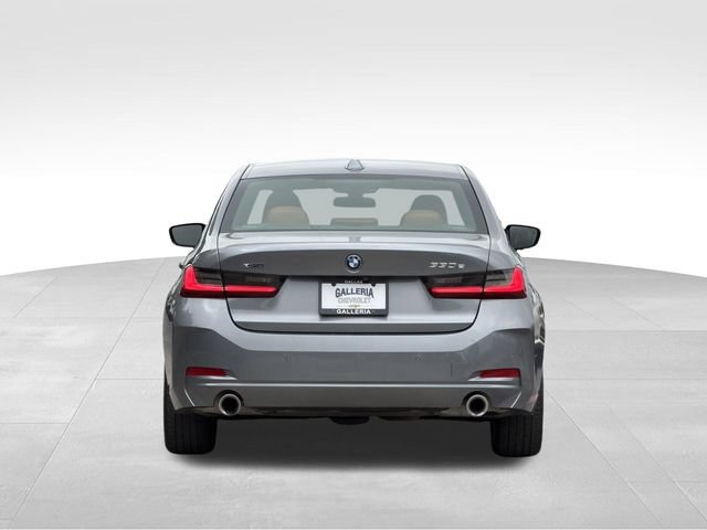 Used 2023 BMW 330e xDrive w/ Premium Package AWD/4WD image 8
