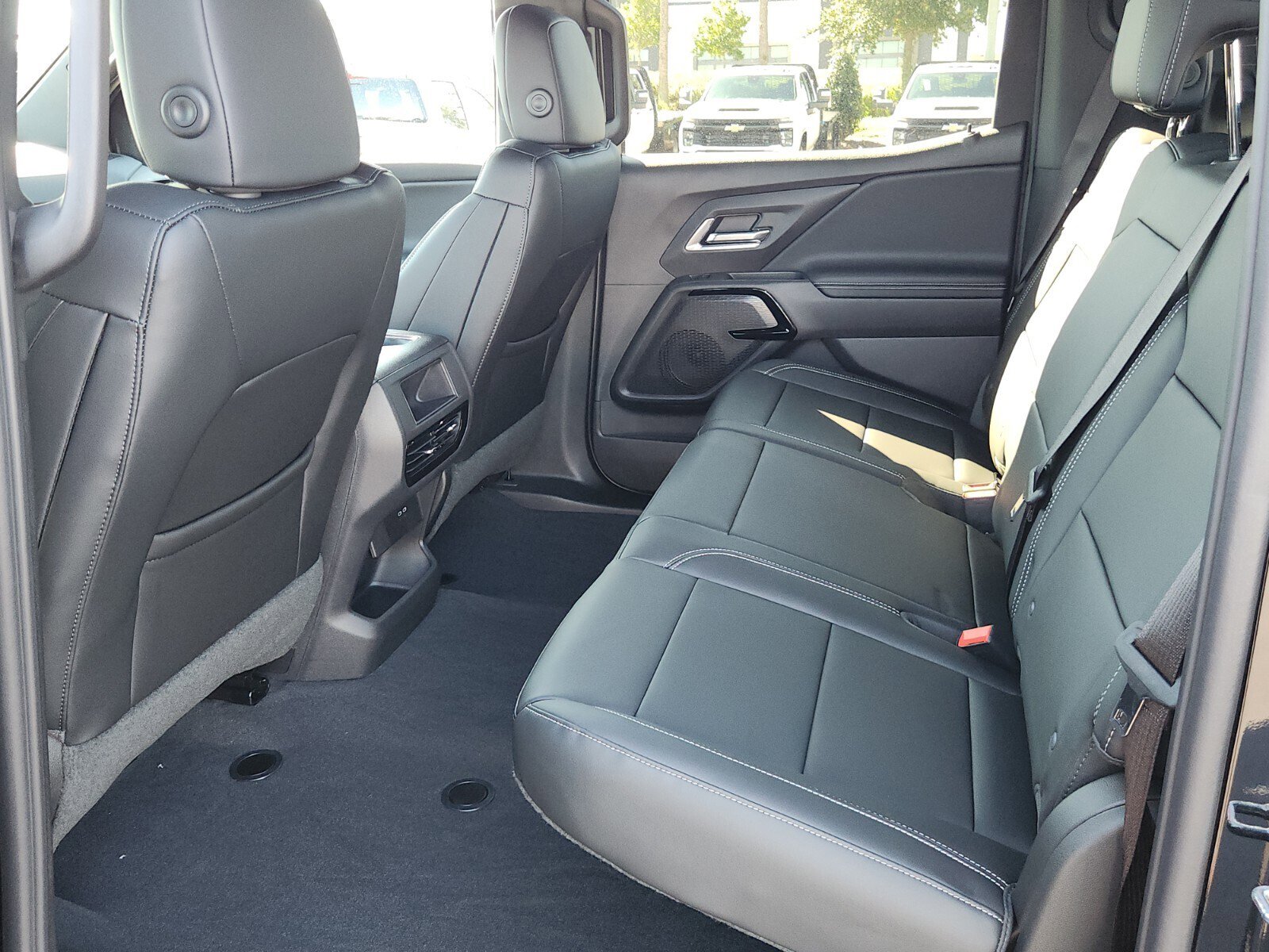 New 2026 Chevrolet Silverado EV LT image 5