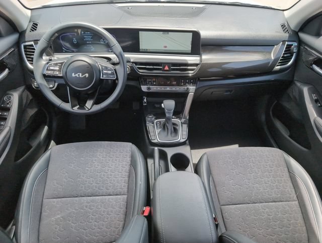 Used 2025 Kia Seltos S FWD image 28