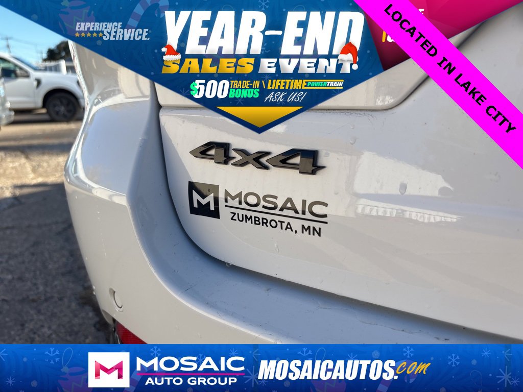 Used 2024 Jeep Grand Cherokee Altitude image 38