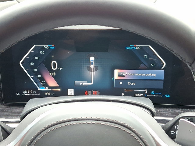 Used 2026 BMW X5 xDrive50e image 23