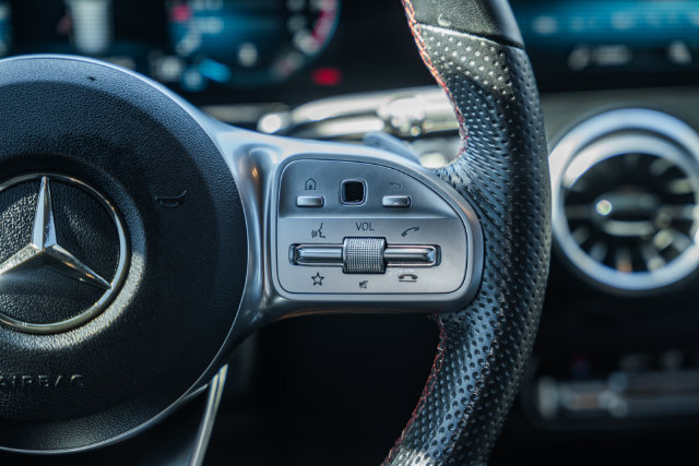 Used 2022 Mercedes-Benz GLB 35 AMG 4MATIC image 29