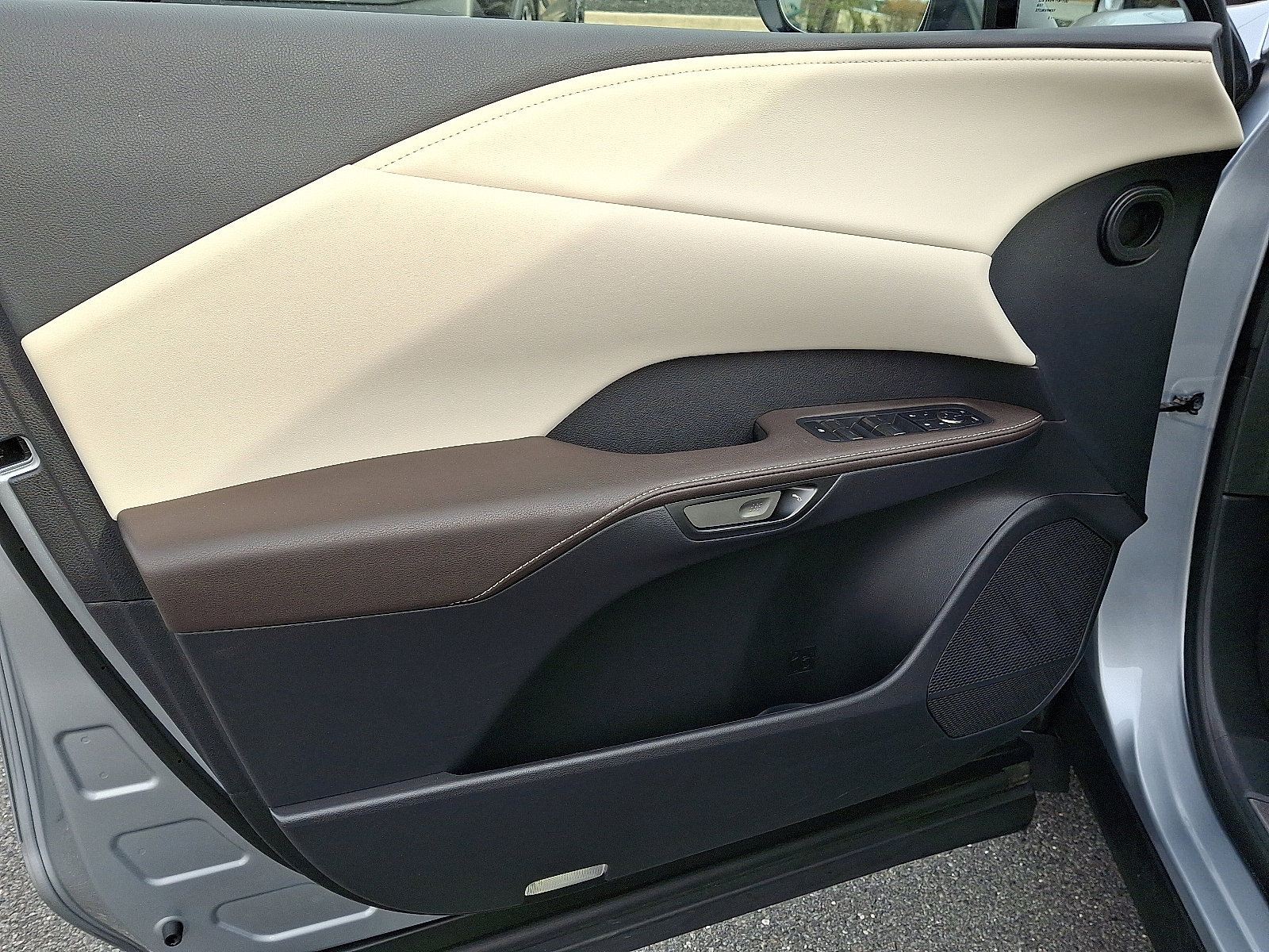 Used 2024 Lexus RX 350 Premium image 12