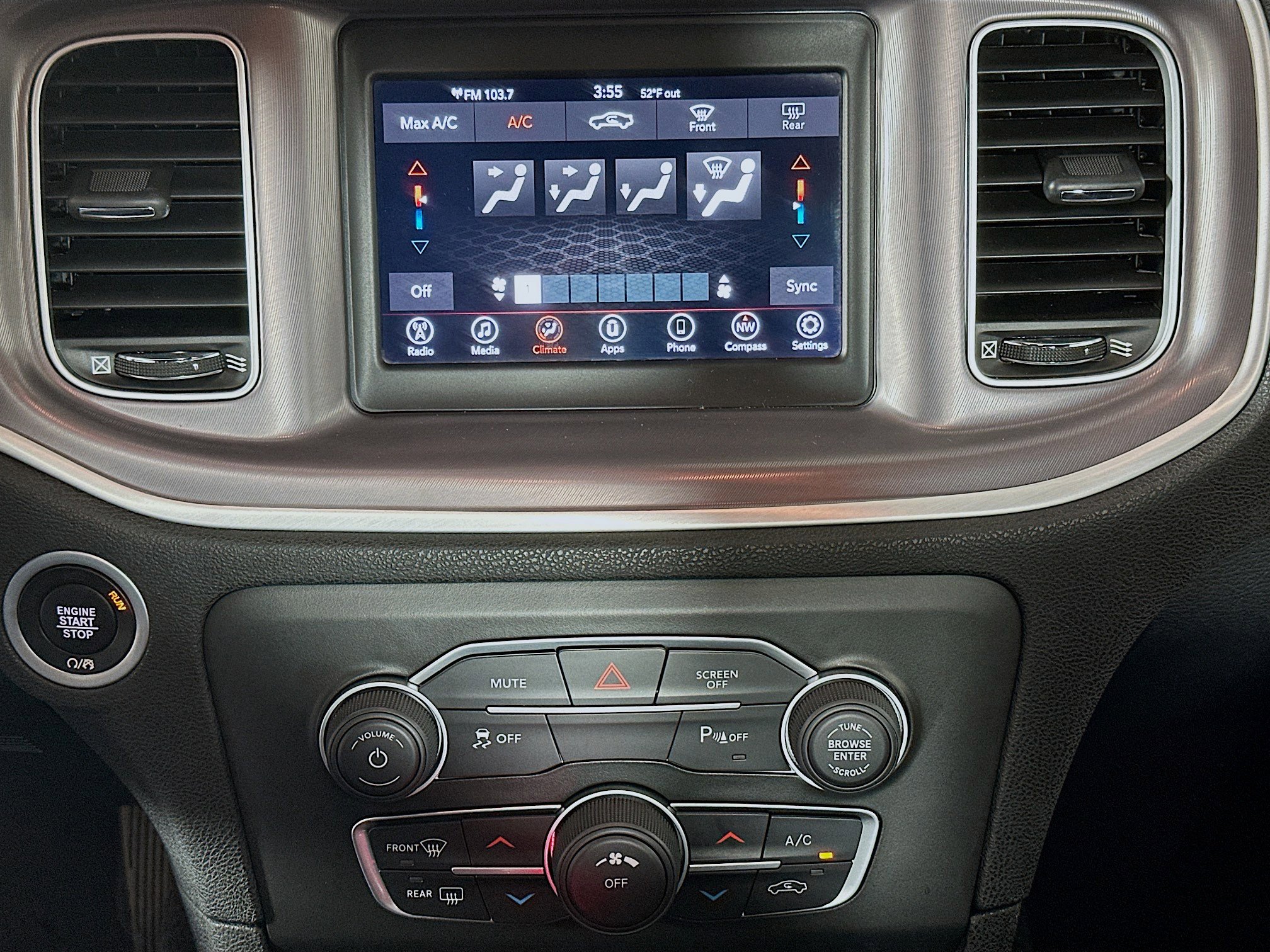 Used 2022 Dodge Charger SXT image 22