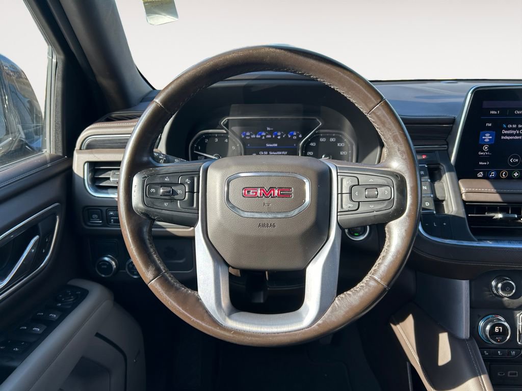 Used 2021 GMC Yukon XL SLT image 12