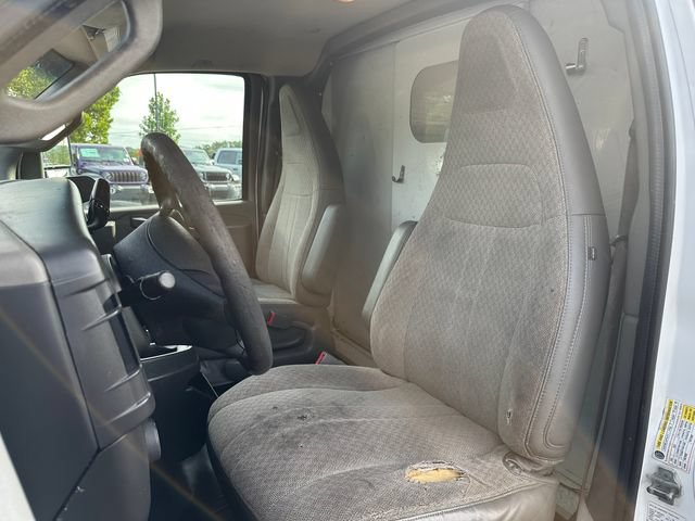 Used 2016 GMC Savana 3500 RWD image 26