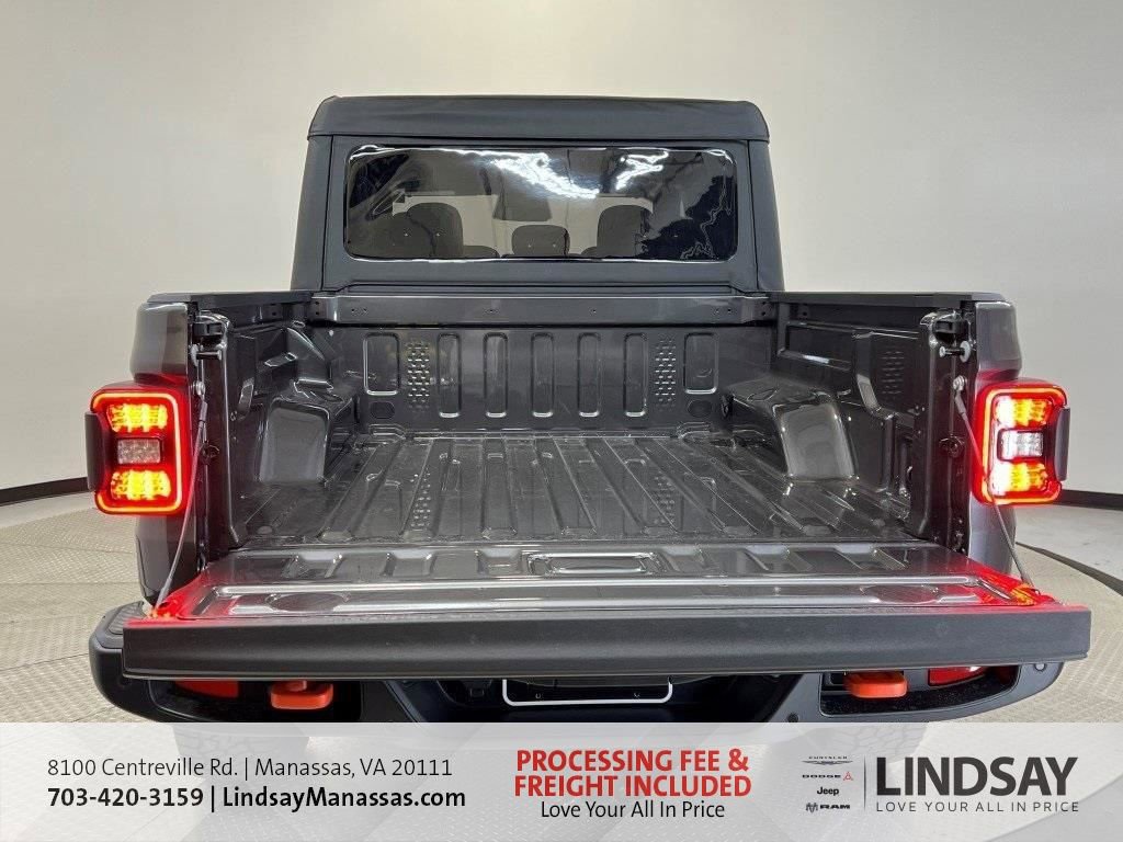New 2026 Jeep Gladiator Mojave w/ Safety Group image 9