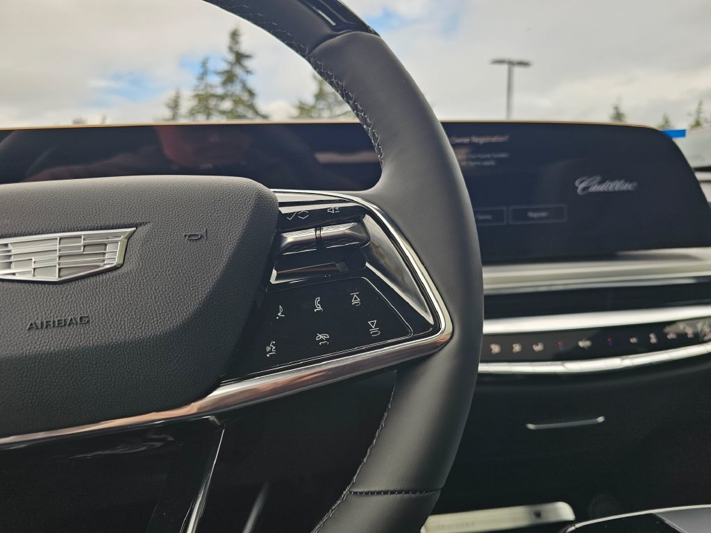 New 2027 Cadillac Lyriq Luxury AWD/4WD image 33