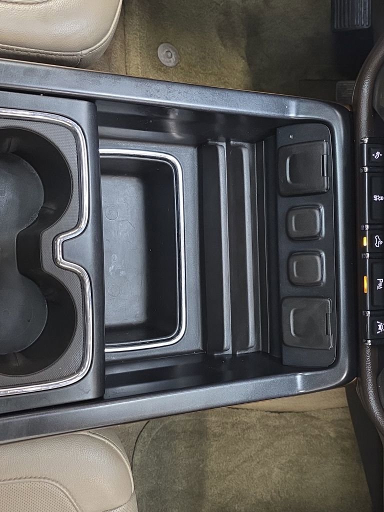 Used 2017 Chevrolet Silverado 1500 LTZ w/ Sport Package image 22