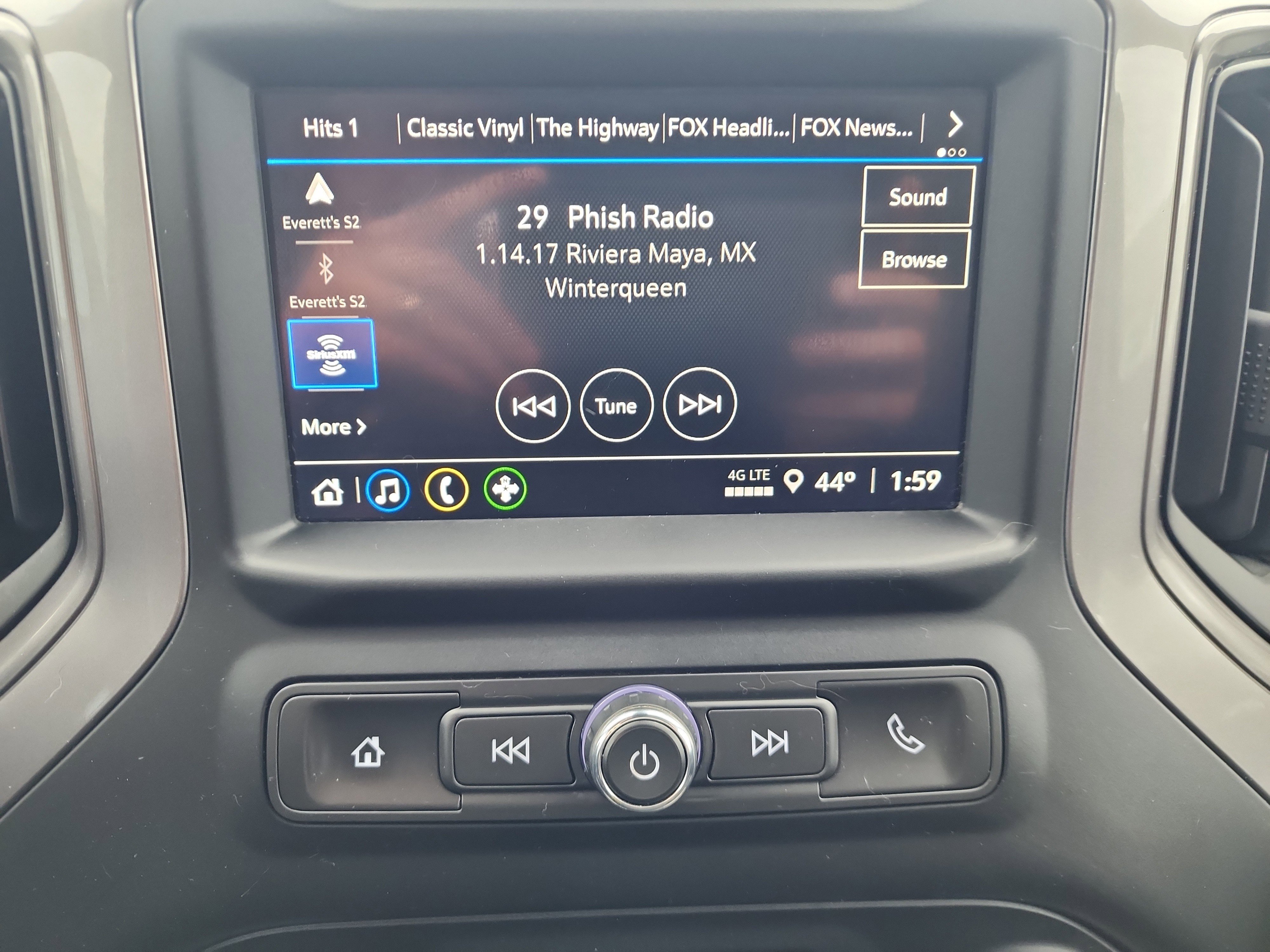 Used 2023 Chevrolet Silverado 1500 Custom image 16