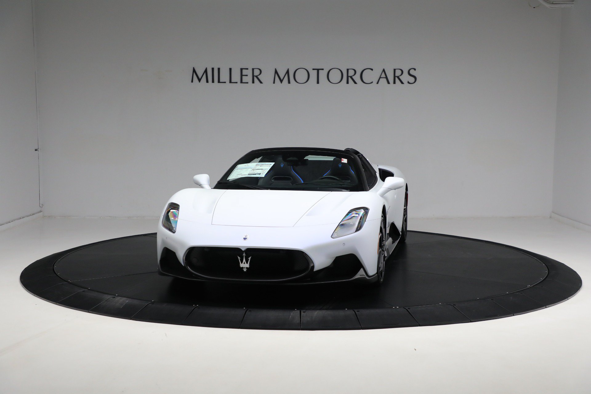Used 2023 Maserati MC20 Spyder RWD image 33