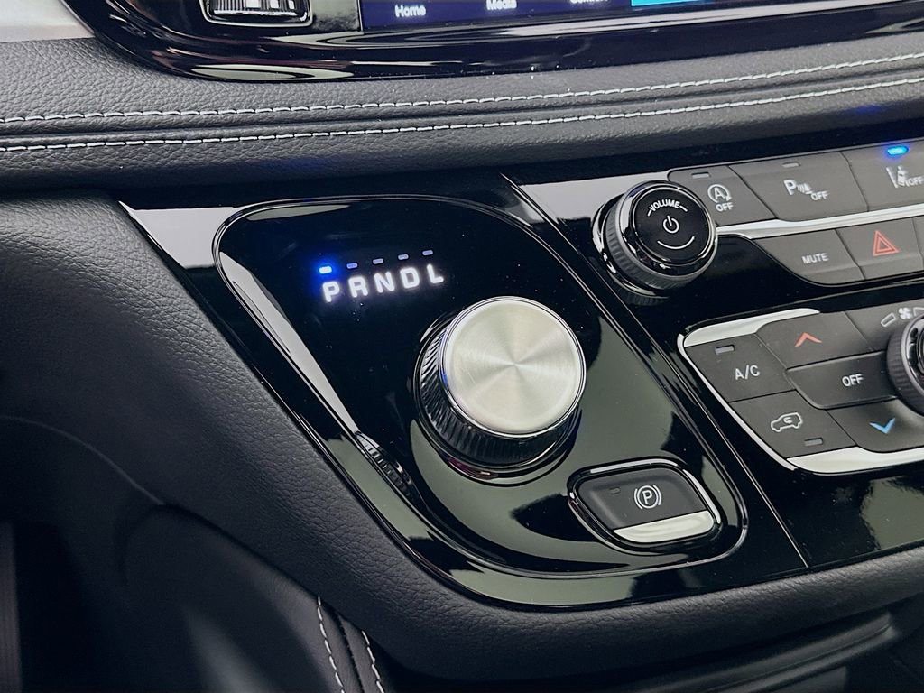 New 2026 Chrysler Pacifica Limited w/ S Appearance Package image 22