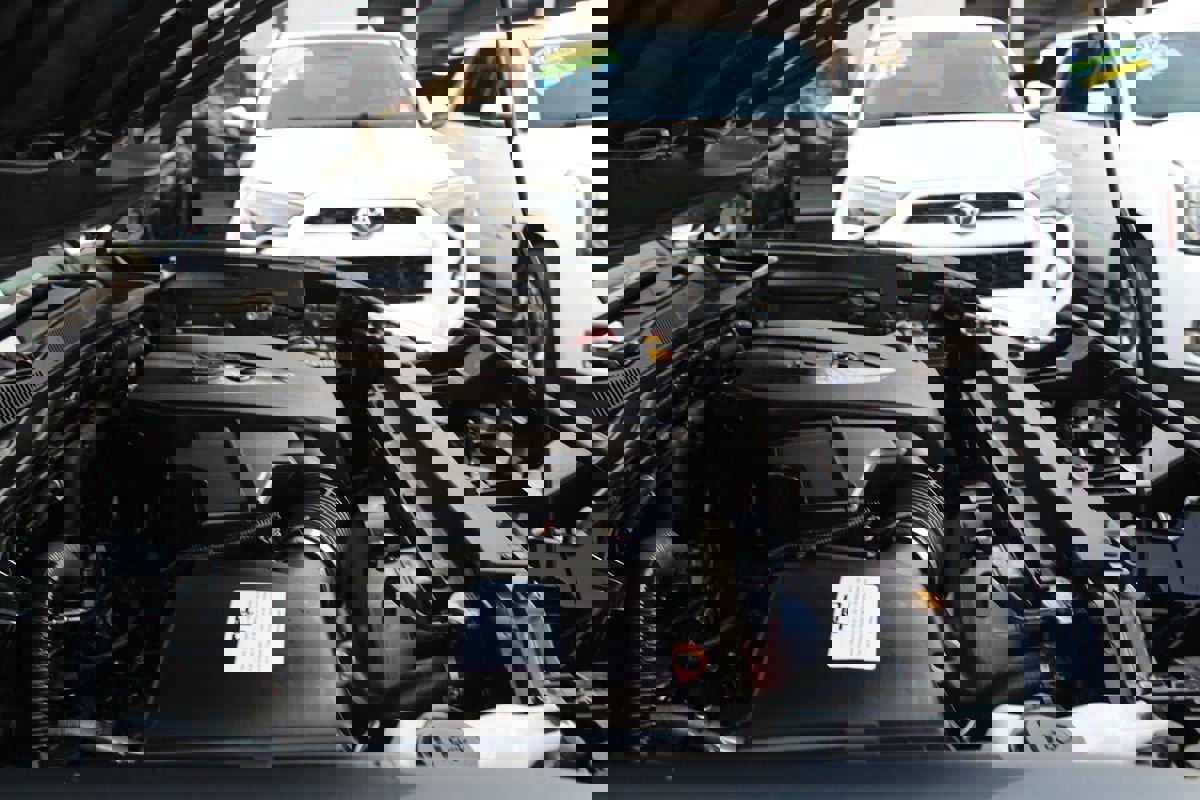 Used 2017 Toyota Tacoma Limited image 34