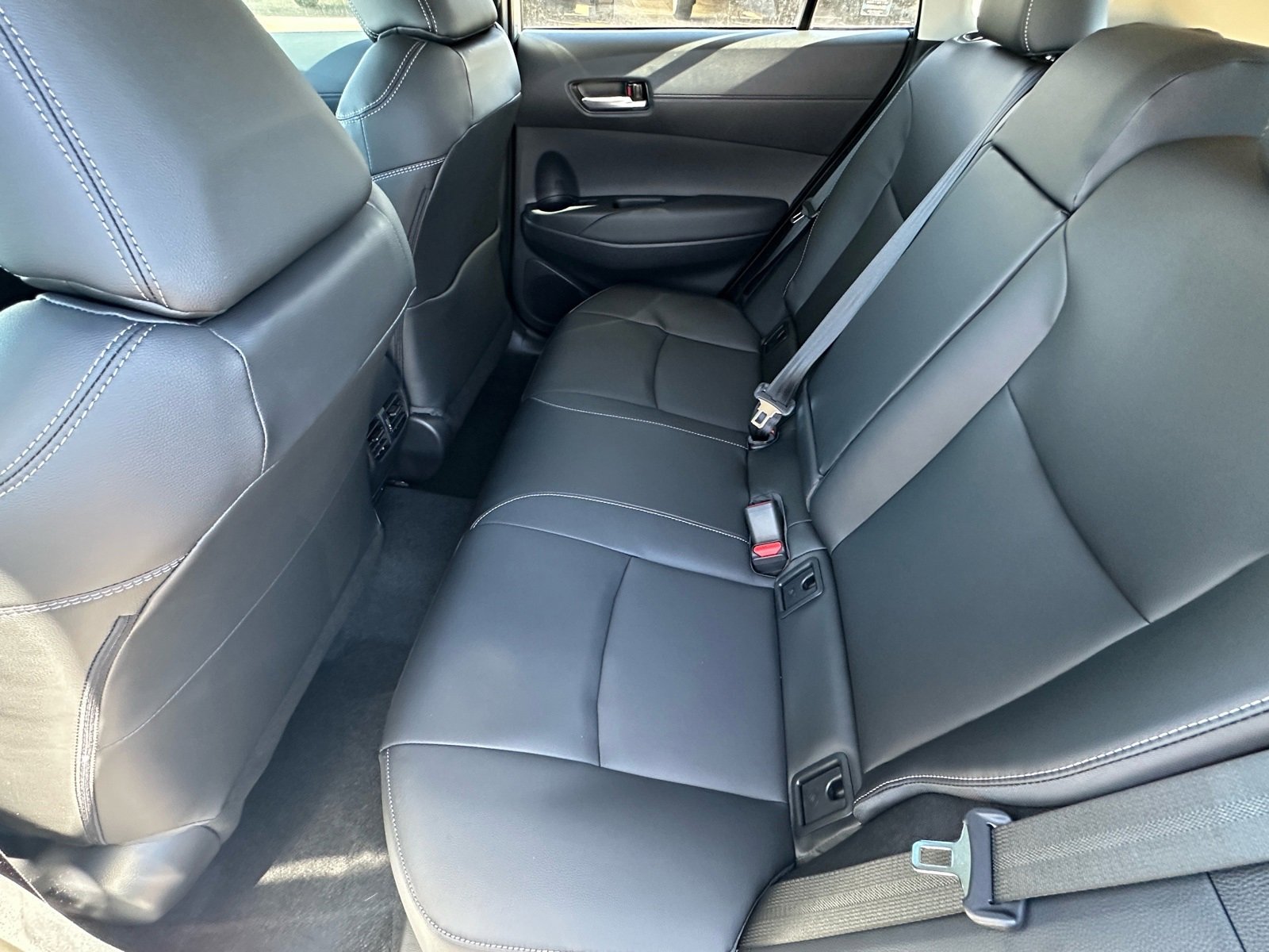 New 2024 Toyota Corolla Cross XLE image 15