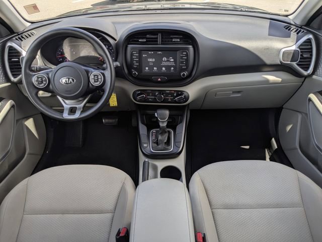 Certified 2020 Kia Soul LX FWD image 15