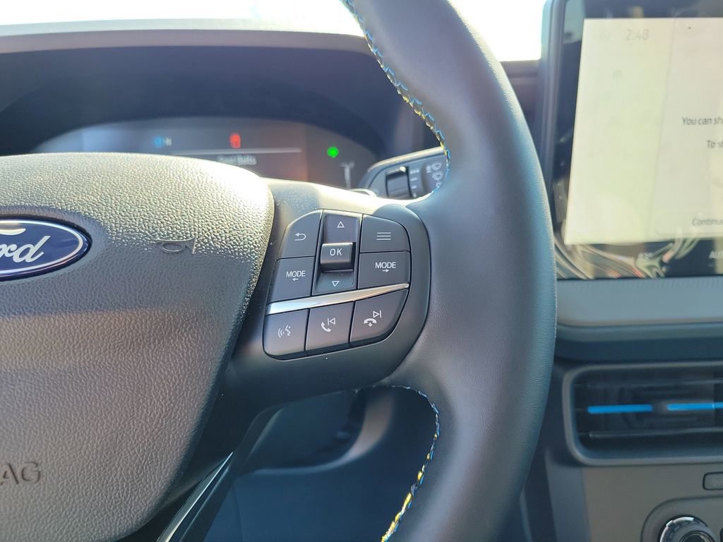 New 2026 Ford Maverick Lobo image 25