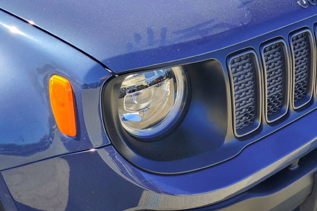 Used 2019 Jeep Renegade Trailhawk w/ UConnect 8.4 Nav Group image 2