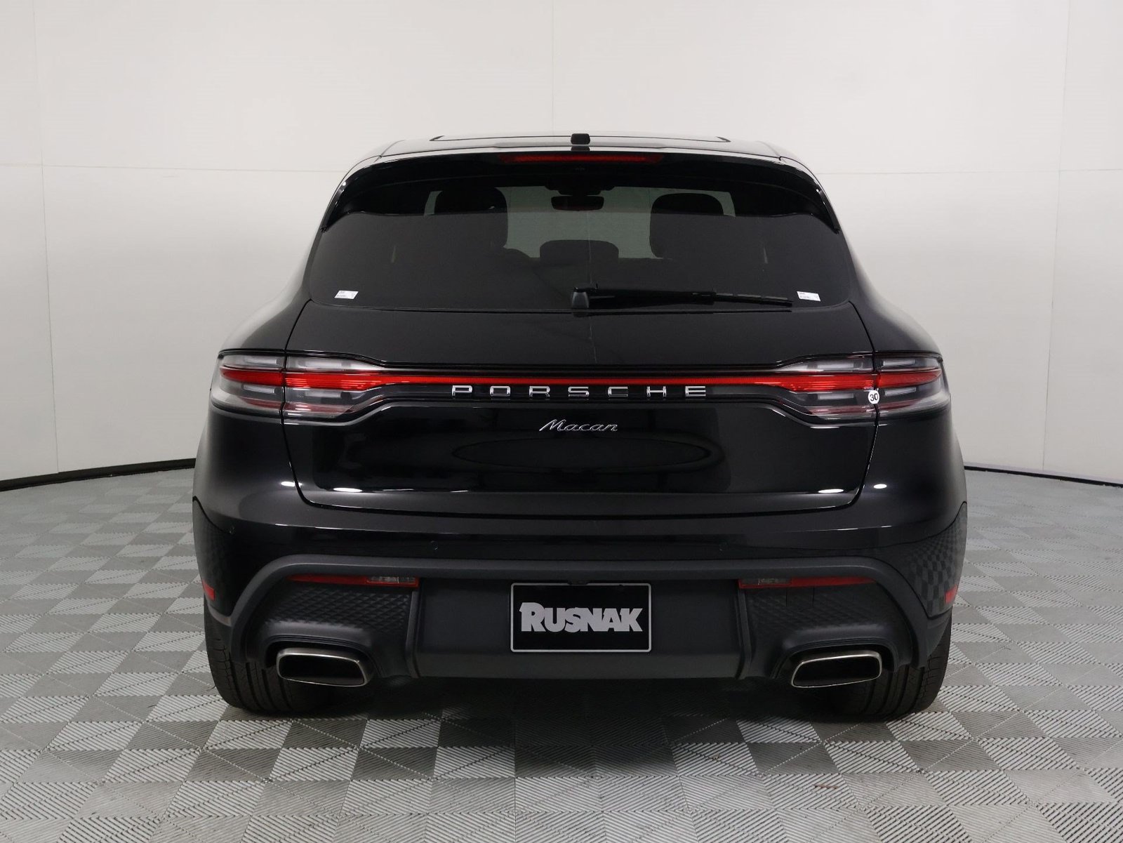 New 2026 Porsche Macan AWD/4WD image 6