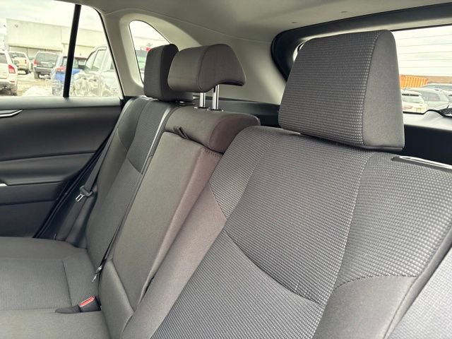 Used 2024 Toyota RAV4 LE image 22