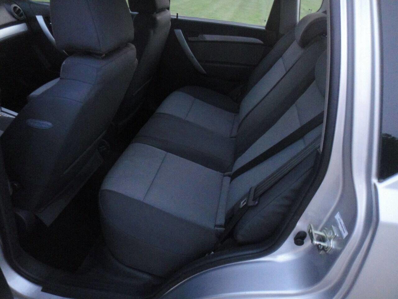 Used 2011 Chevrolet Aveo5 LT w/ Power and Convenience Package image 15