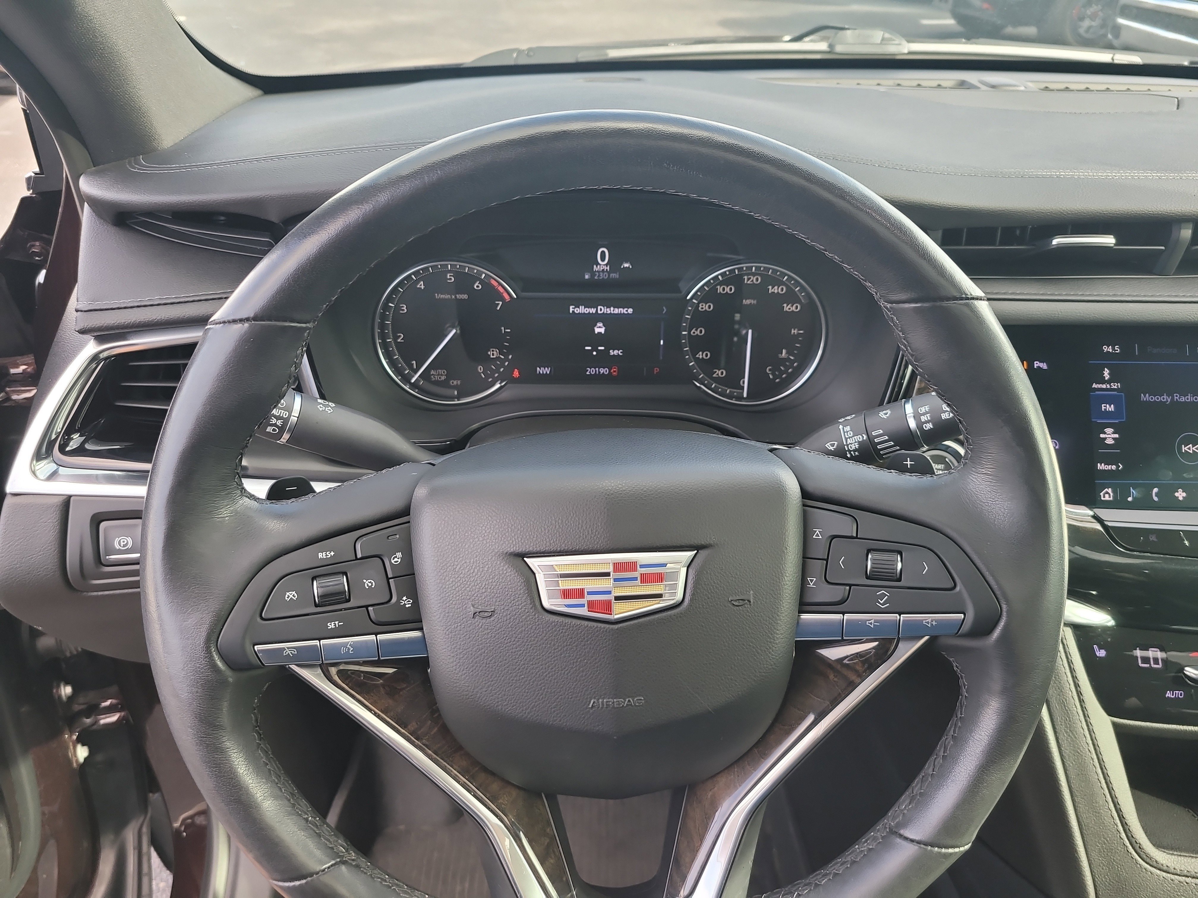 Used 2020 Cadillac XT6 Premium Luxury FWD image 27