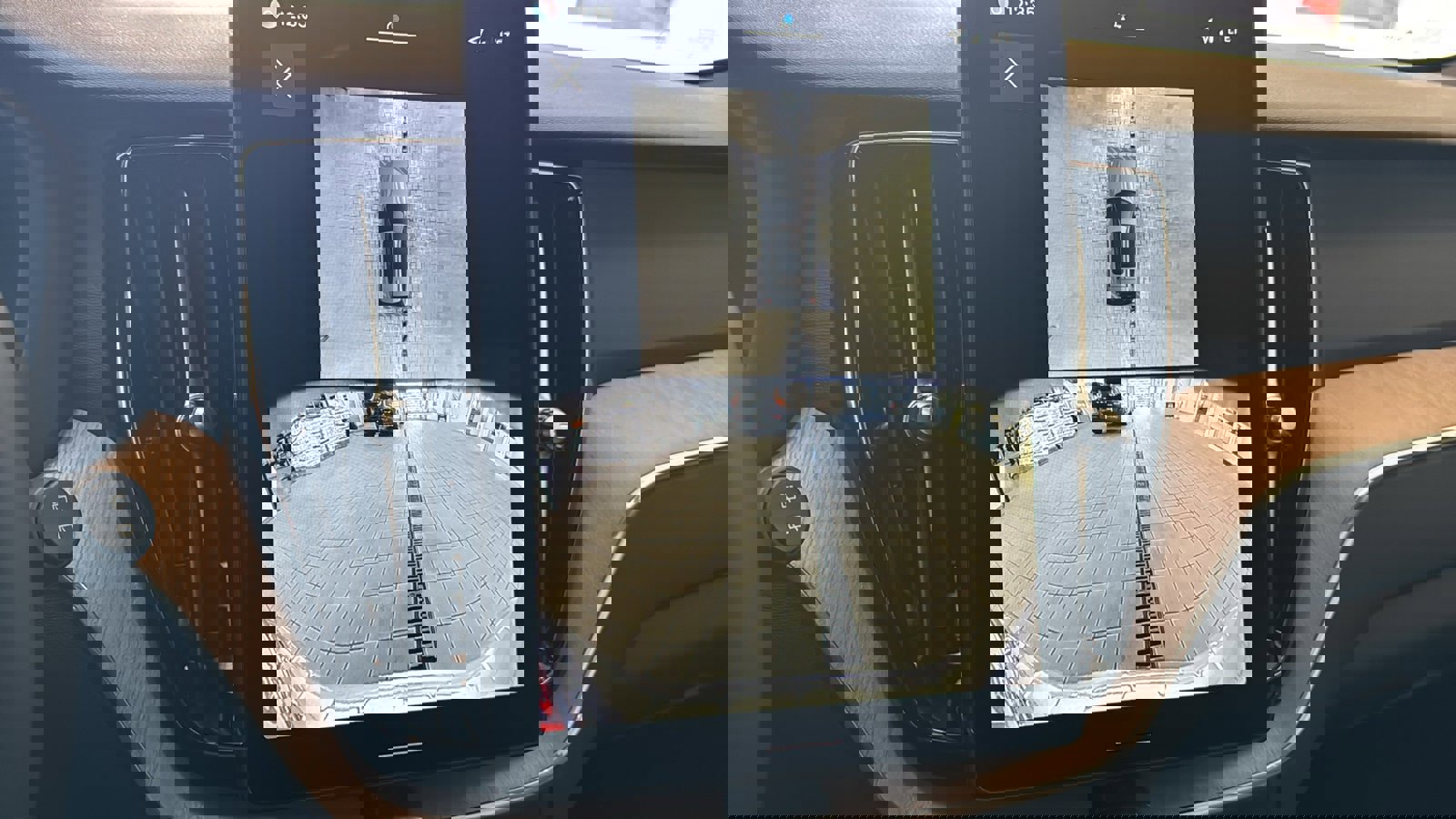 New 2026 Volvo XC60 T8 Plus w/ Protection Package Premier image 18