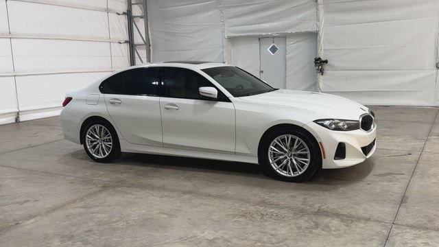Used 2023 BMW 330i Sedan w/ Premium Package RWD image 6