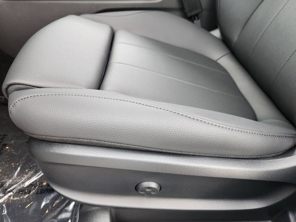 New 2026 Mercedes-Benz GLA 250 4MATIC image 24