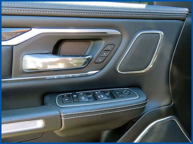 Used 2022 RAM 1500 Laramie AWD/4WD image 13