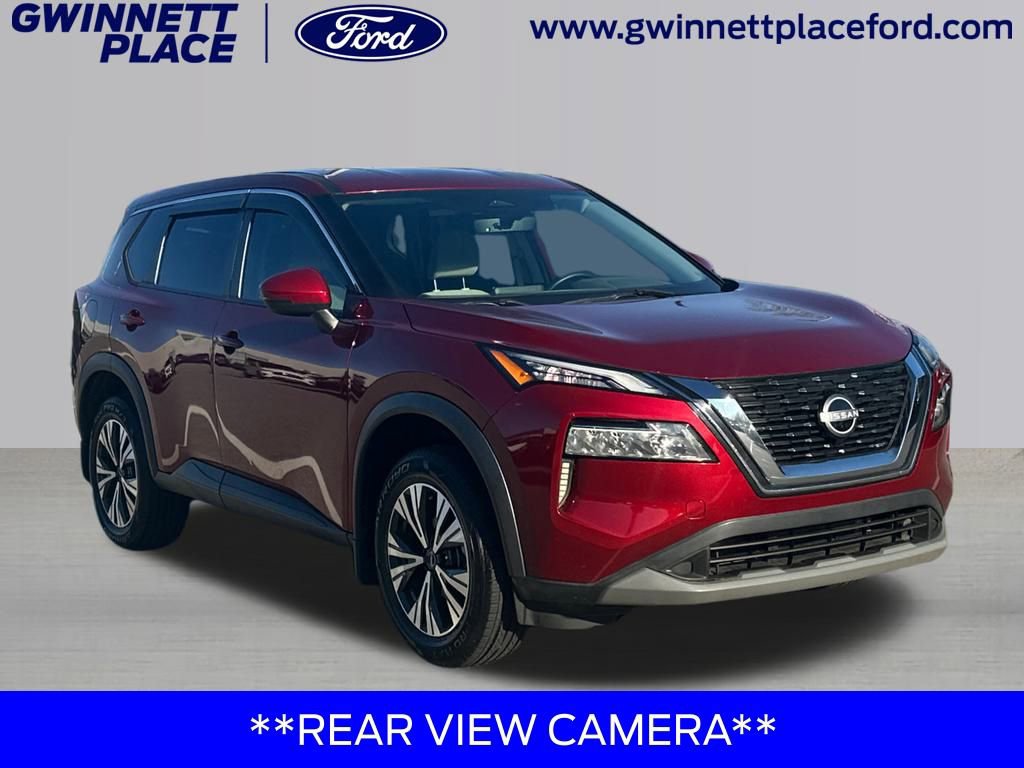 Used 2022 Nissan Rogue SV image 3