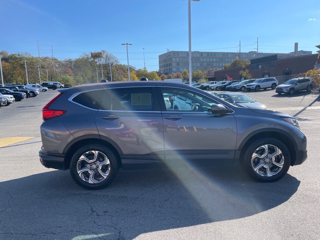 Used 2017 Honda CR-V EX image 6