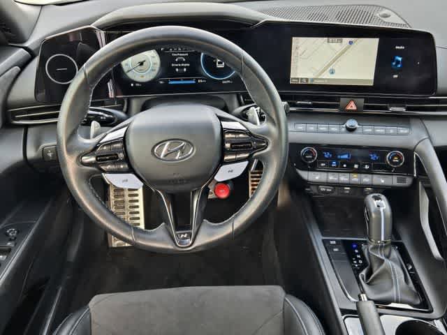 Used 2022 Hyundai Elantra N FWD image 15