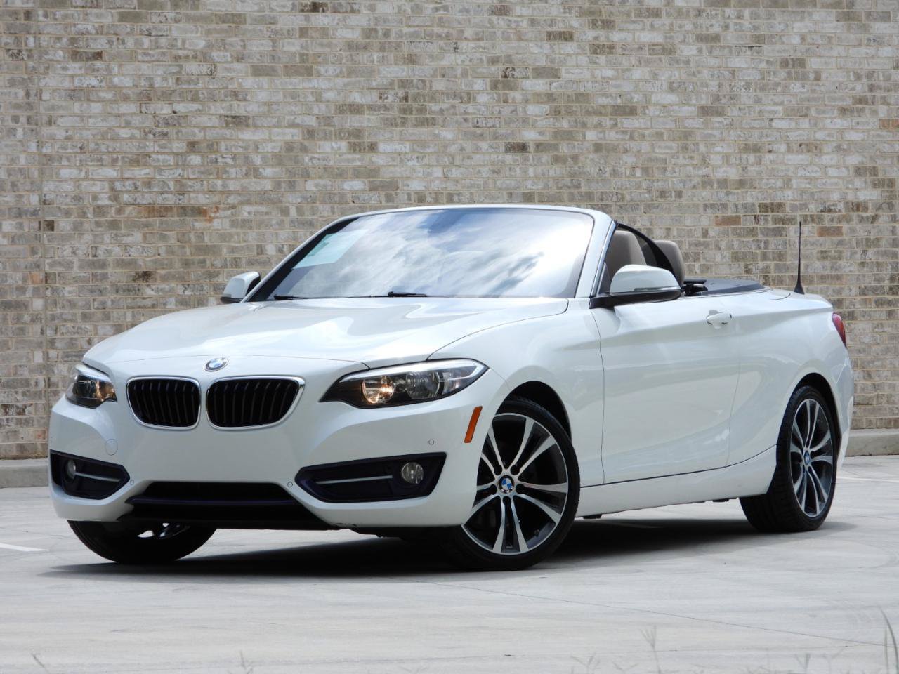 Used 2017 BMW 230i Convertible RWD image 7