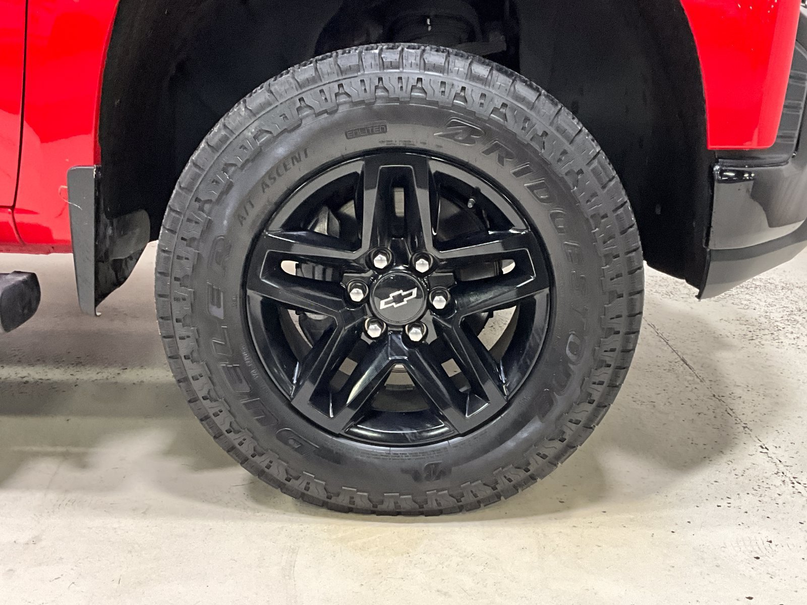 Used 2019 Chevrolet Silverado 1500 Custom Trail Boss w/ Custom Convenience Package AWD/4WD image 12