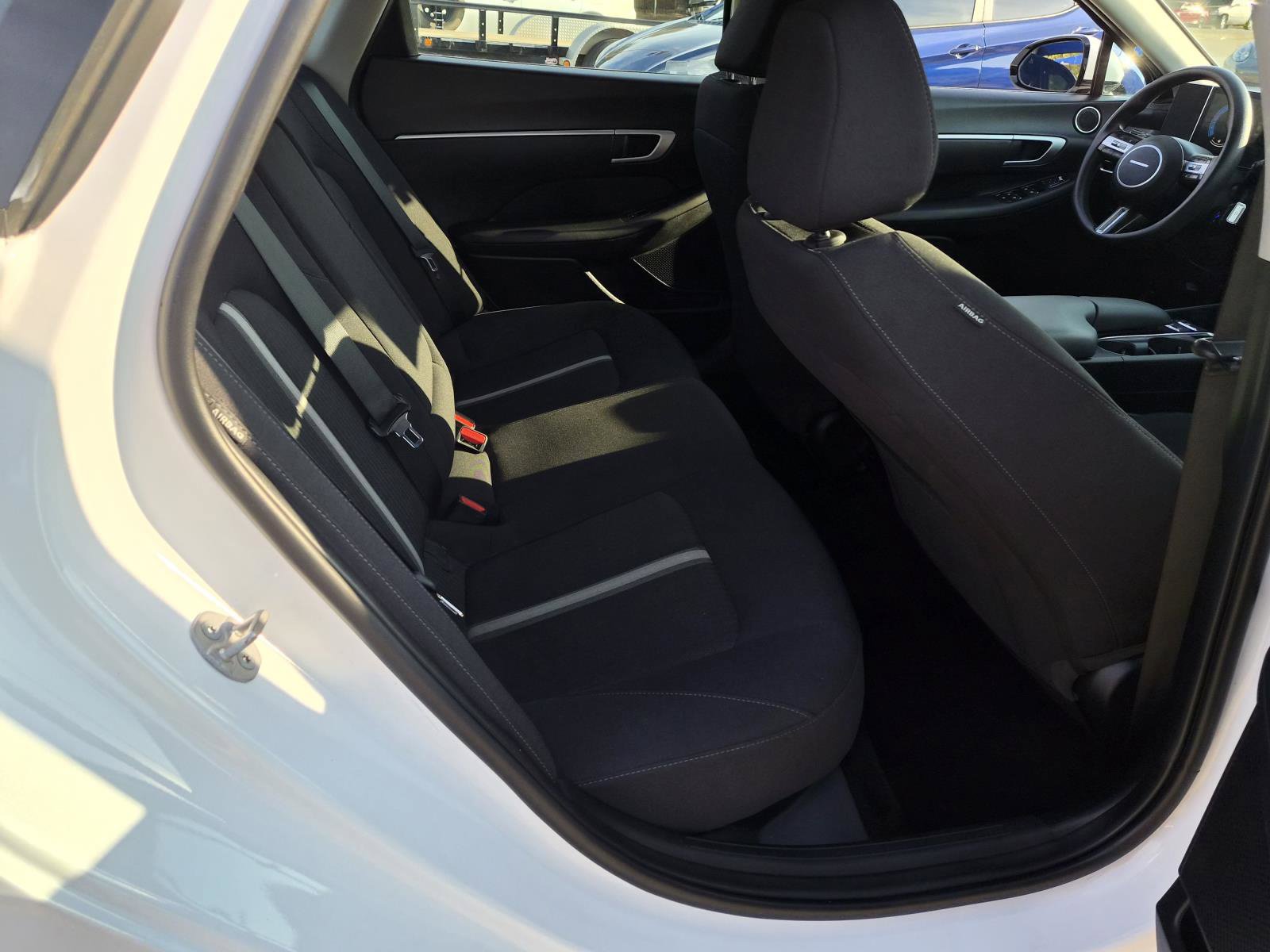 Used 2025 Hyundai Sonata SEL FWD image 11