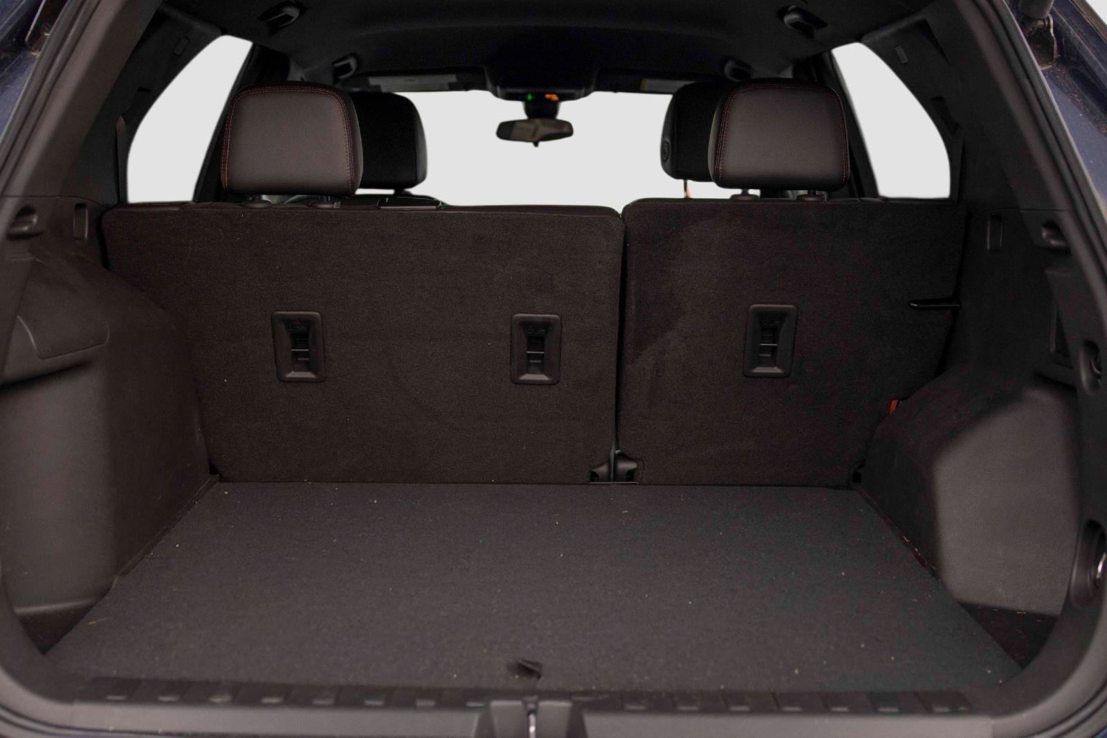 Used 2022 Chevrolet Equinox RS w/ Infotainment Package image 13