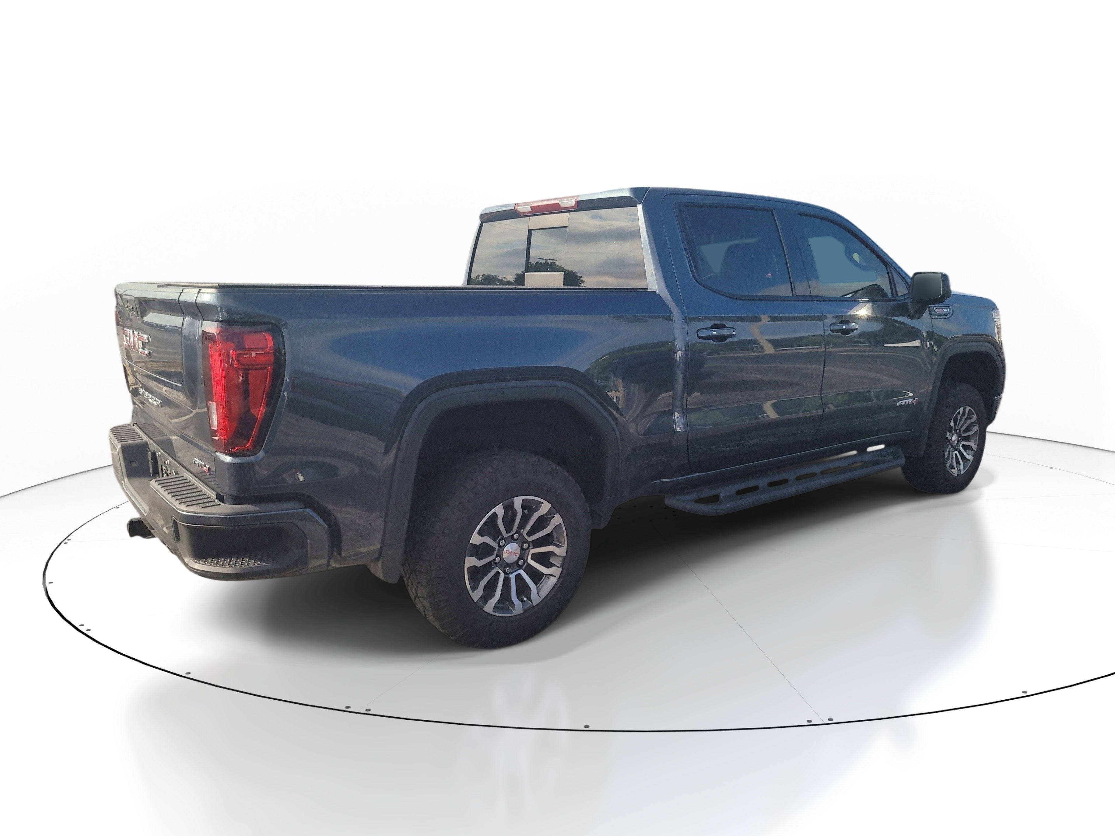 Used 2021 GMC Sierra 1500 AT4 w/ AT4 Preferred Package AWD/4WD image 14