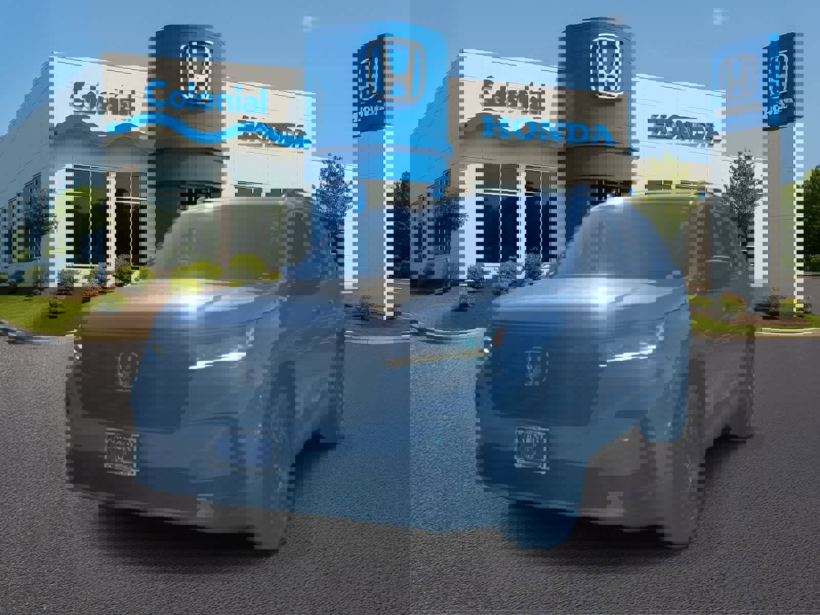 Used 2025 Honda Pilot TrailSport image 1