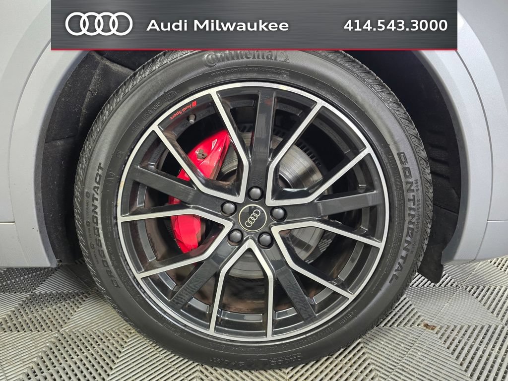Used 2023 Audi SQ5 Premium Plus w/ Premium Plus Package AWD/4WD image 2