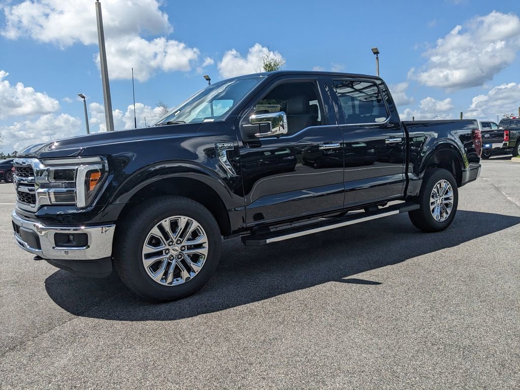 New 2025 Ford F150 Lariat w/ Equipment Group 502A High image 8
